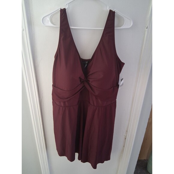 Torrid 1 Piece Dress Twist Swimsuit Front Assymtrical Size 4 Brown Chocolate - Picture 1 of 6